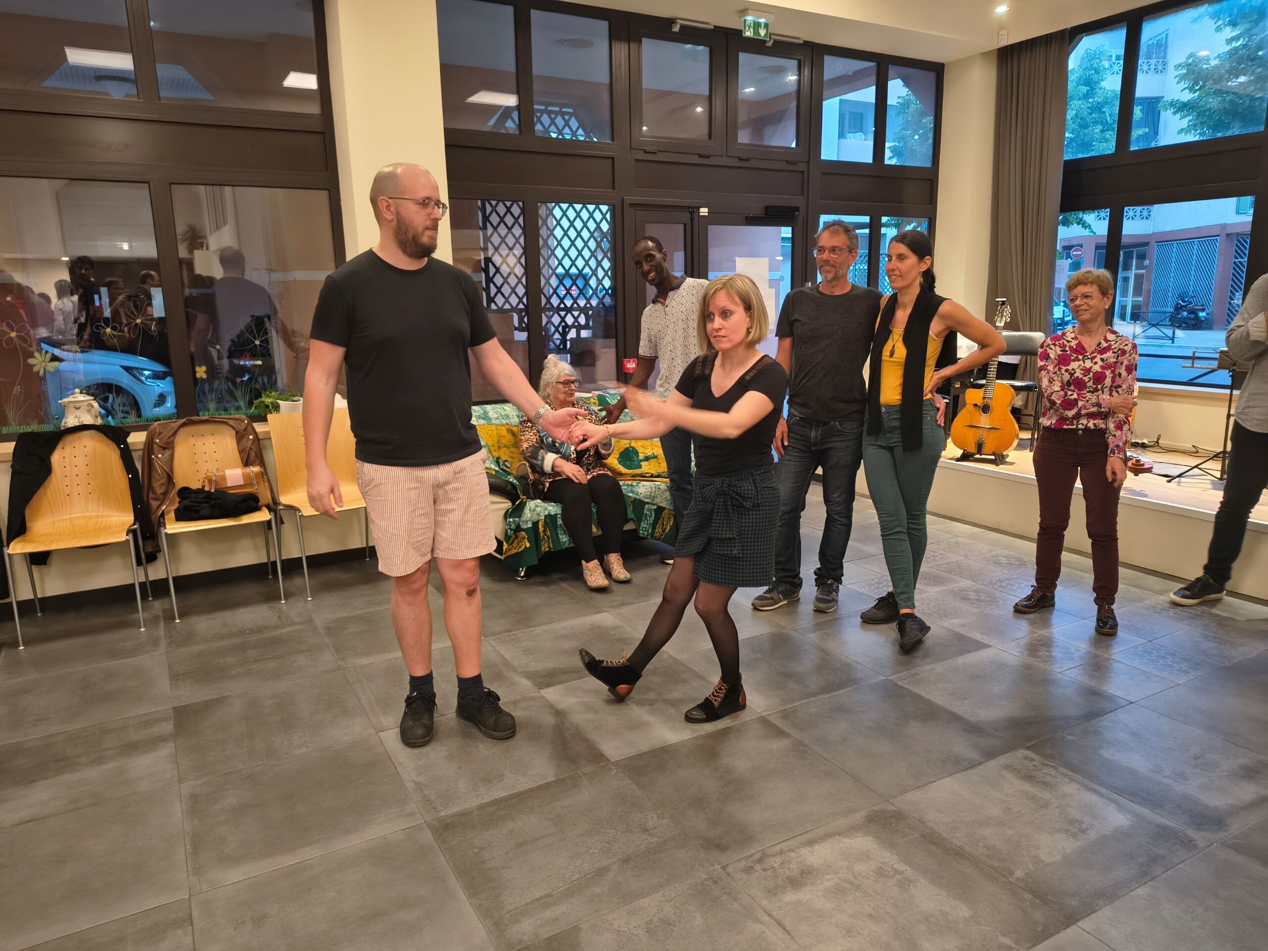 Initiation au lindy Hop